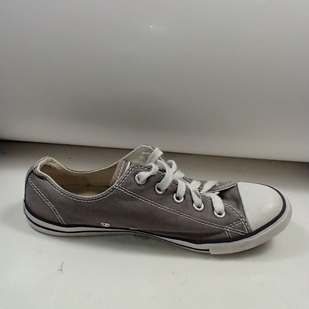 Converse Chuck Taylor All Star Low Top Shoes Women's sz 7. - Picture 6 of 10